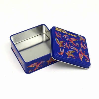 Tins with no hinge connect